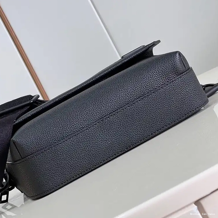 Brother Sam Yupoo 2306YA0171 Bag LV 0820